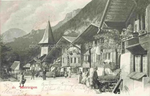 AK / Ansichtskarte Meiringen Oberhasli BE Motiv im Ortszentrum Blick zur Kirche