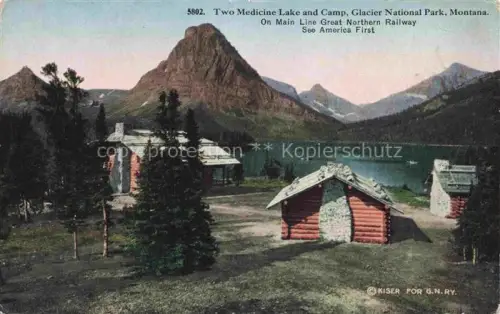 AK / Ansichtskarte Glacier National Park Montana USA Two Medicine Lake and Camp