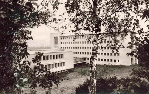 AK / Ansichtskarte Noerdlingen Bayern Krankenhaus der Vereinigten Wohltaetigkeitsstiftungen