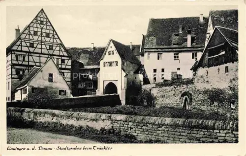 AK / Ansichtskarte Lauingen Donau Stadtgraben beim Traenktor