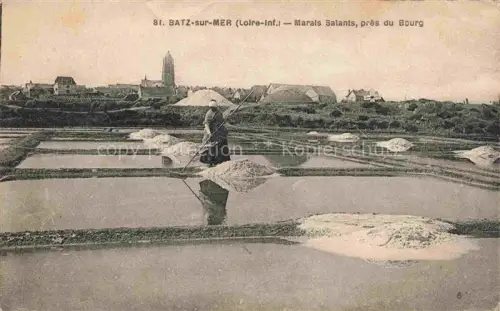 AK / Ansichtskarte Batz-sur-Mer Saint-Nazaire 44 Loire-Atlantique Marais Salants près du Bourg