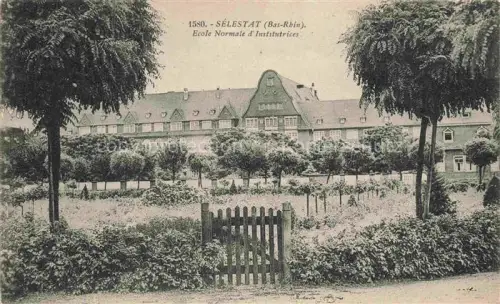 AK / Ansichtskarte Selestat Schlettstadt 67 Bas-Rhin Ecole Normale d'Institutrices