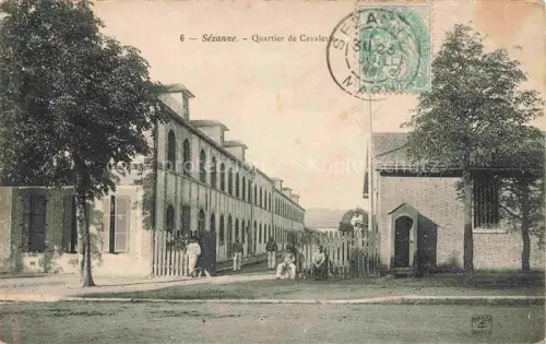 AK / Ansichtskarte Sezanne Epernay 51 Marne Quartier de Cavalerie