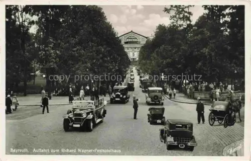 AK / Ansichtskarte BAYREUTH Bayern Auffahrt zum Richard-Wagner-Festspielhaus