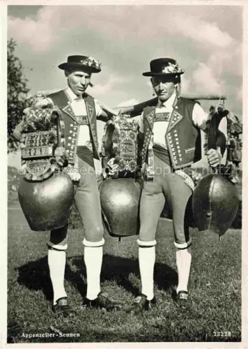 AK / Ansichtskarte Kuhglocke Appenzeller Sennen