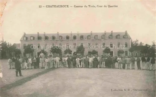 AK / Ansichtskarte CHATEAUROUX 36 Indre Caserne du Train Cour du Quartier