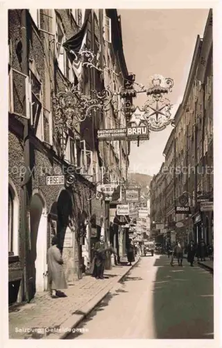 AK / Ansichtskarte SALZBURG  AT Getreidegasse