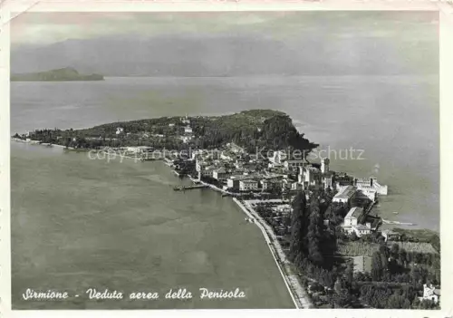 AK / Ansichtskarte SIRMIONE Lago di Garda IT Veduta aerea della Penisola