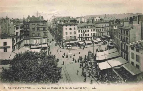 AK / Ansichtskarte SAINT-ETIENNE  ST-ETIENNE 42 Loire Platz Strassenansicht