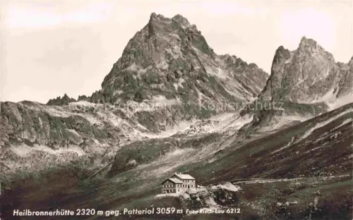 AK / Ansichtskarte Gaschurn Vorarlberg Heilbronnerhuette gegen Patteriol Verwallgruppe