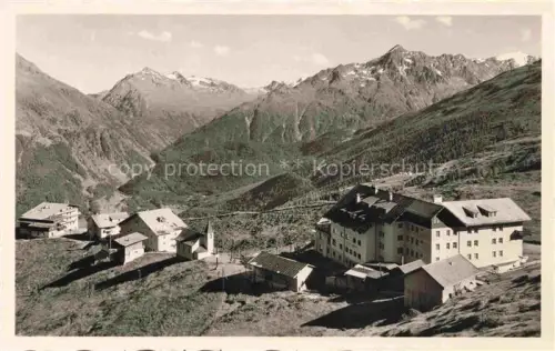 AK / Ansichtskarte Hochsoelden oetztal Tirol AT Berge Gebaeude Hochalpin Luftkurort Talblick