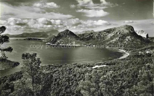AK / Ansichtskarte Formentor Mallorca Islas Baleares ES Bucht Berge Wald Meer Kueste