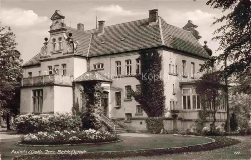AK / Ansichtskarte Aurich Ostfriesland Schlosspark Villa Jugendstil Efeu Blumenbeete Gartenanlage Erker