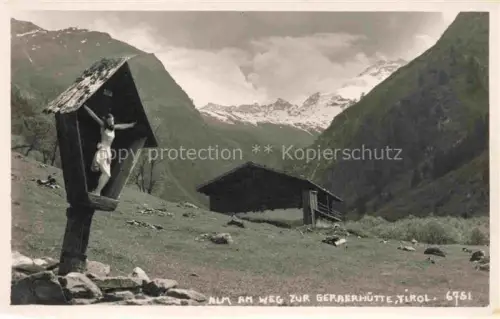 AK / Ansichtskarte Neustift  Stubaital Tirol AT Alm am Weg zur Geraerhuette Stubaier Alpen