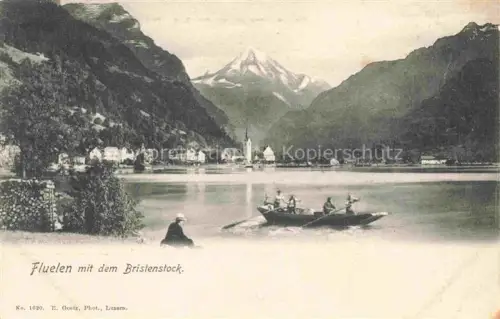 AK / Ansichtskarte Flueelen Vierwaldstaettersee UR Uferpartie am See Blick gegen Bristenstock Glarner Alpen