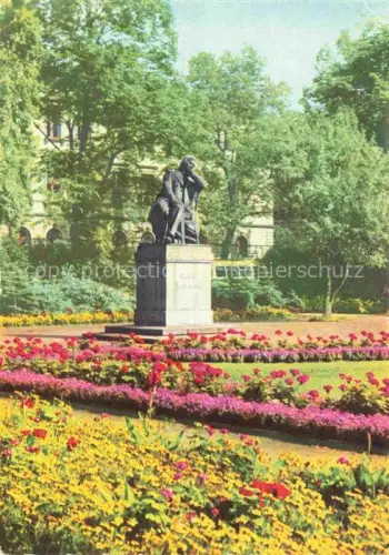 AK / Ansichtskarte ZWICKAU  Sachsen Robert-Schumann-Denkmal