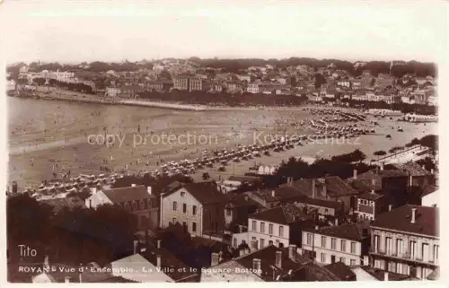 AK / Ansichtskarte ROYAN Poitiers-Charentes 17 Charente-Maritime Vue d'ensemble la ville et le Square Botton
