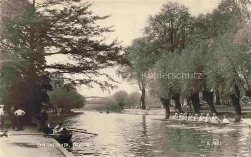 AK / Ansichtskarte Bedford  Bedfordshire UK On the River