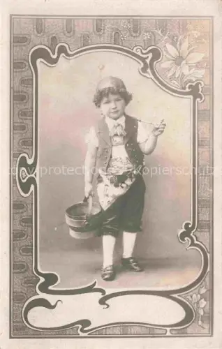 AK / Ansichtskarte Appenzell-Stadt IR Kind in Trachten