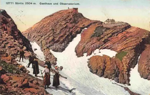 AK / Ansichtskarte Saentis 2504m Appenzell AR Berggasthaus und Observatorium Bergwanderer