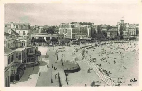 AK / Ansichtskarte DINARD 35 Ille-et-Vilaine Le Petit Casino Les Hotels et la Digue