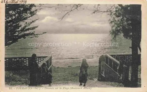 AK / Ansichtskarte FOURAS-LES-BAINS 17 Charente-Maritime Descente sur la Plage Boulevard Allard