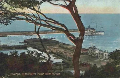 AK / Ansichtskarte ORAN Algerie Un Transport Franchissant la Passe