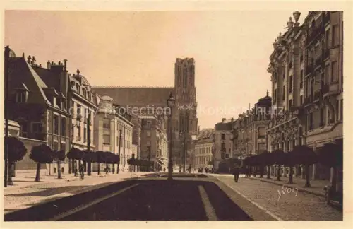 AK / Ansichtskarte REIMS 51 Marne Le Cours JB Langlet et la Cathedrale