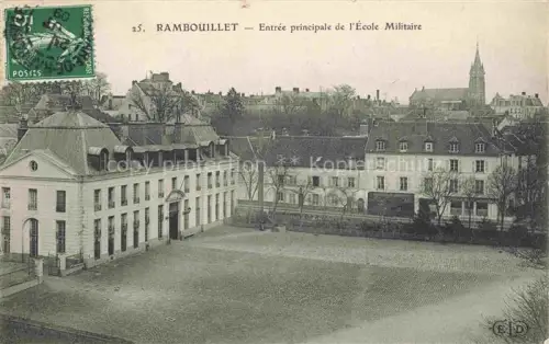 AK / Ansichtskarte RAMBOUILLET 78 Yvelines Entree principale de l'Ecole Militaire