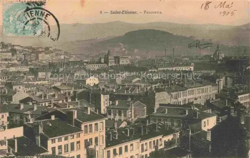 AK / Ansichtskarte SAINT-ETIENNE  ST-ETIENNE 42 Loire Daecher Huegel Fabrikschornsteine Kirchturm Stadtgebaeude Kuppel Berge