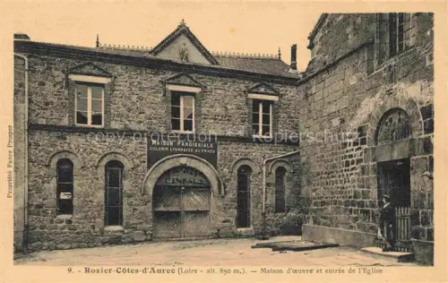 AK / Ansichtskarte Rozier-Cotes-d Aurec Montbrison 42 Loire Maison-Paroissiale Colonie-Lyonnaise-du-Prado Kircheneingang Gemeindehaus Naturstein