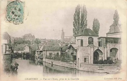 AK / Ansichtskarte CHARTRES 28 Eure-et-Loir Vue-sur-l Eure Eure Kathedrale Ufergebaeude Baeume Prise-de-la-Courtille Rue-de-la-Toulerie Stadtansicht