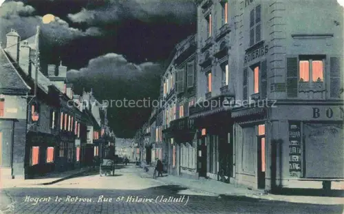 AK / Ansichtskarte Nogent-le-Rotrou 28 Eure-et-Loir Rue-St-Hilaire Nachtaufnahme Mondnacht Strassenszene Soieries Geschaefte Kutsche Passanten