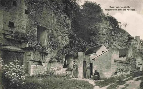 AK / Ansichtskarte Bourre BLOIS 41 Loir-et-Cher Habitations-dans-les-Rochers Felsen Hoehlenwohnungen Troglodyten Bewohner Felswand Dorfweg Vegetation