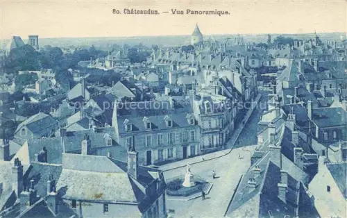 AK / Ansichtskarte CHATEAUDUN  28 Eure-et-Loir Daecher Altstadt Kirchturm Denkmal Statue Strasse Schornsteine Wohnhaeuser