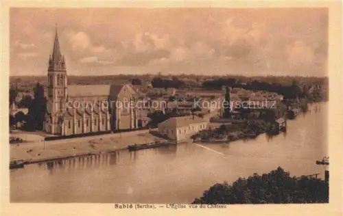 AK / Ansichtskarte Sable-sur-Sarthe La FLECHE 72 Sarthe Eglise Sarthe Fluss Stadtansicht Kirchturm Hafen Boote Ufer
