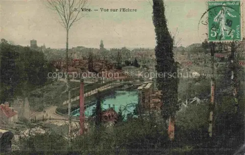 AK / Ansichtskarte Vire 14 Calvados Vue-sur-l Ecluse Schleuse Kanal Stadtansicht Bruecke Baeume Kirchtuerme Huegel