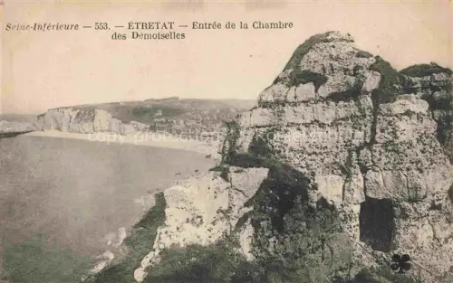 AK / Ansichtskarte ETRETAT LE HAVRE 76 Seine-Maritime Chambre-des-Demoiselles Kreidefelsen Kueste Meer Klippen Bucht Dorf