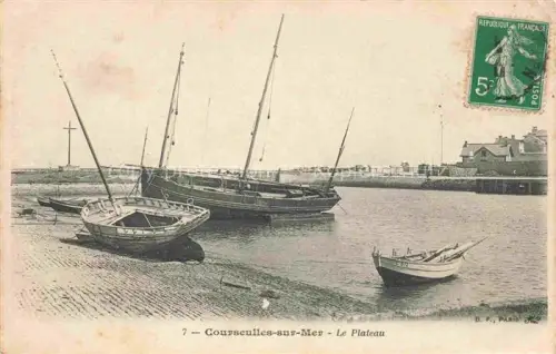 AK / Ansichtskarte Courseulles-sur-Mer CAEN 14 Calvados Le-Plateau Hafen Segelboote Ebbe Kueste Kai