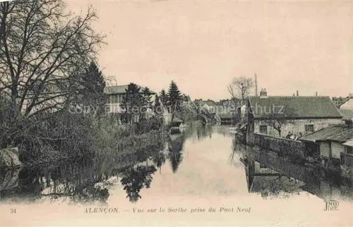 AK / Ansichtskarte ALENCON 61 Orne Vue-sur-la-Sarthe Pont-Neuf Fluss Haeuser Spiegelung Ufer Baeume
