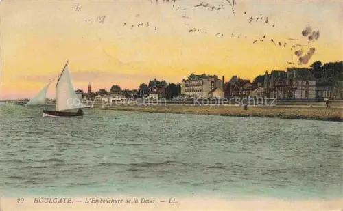 AK / Ansichtskarte HOULGATE Lisieux 14 Calvados Embouchure-de-la-Dives Dives Segelboot Meer Villen Strand Flussmuendung Abendstimmung