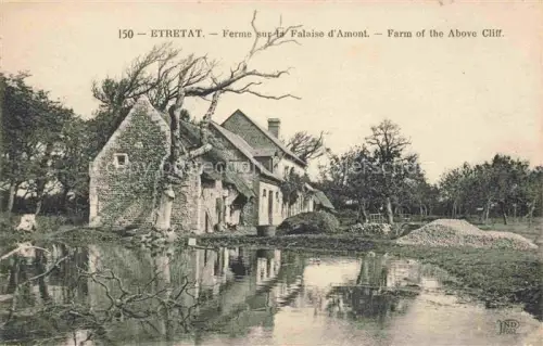 AK / Ansichtskarte ETRETAT LE HAVRE 76 Seine-Maritime Falaise-d Amont Ferme Bauernhof Teich Spiegelung Baeume Klippe Reetdach