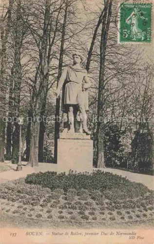 AK / Ansichtskarte ROUEN 76 Seine-Maritime Statue-de-Rollon Duc-de-Normandie Denkmal Park Baeume Skulptur Sockel