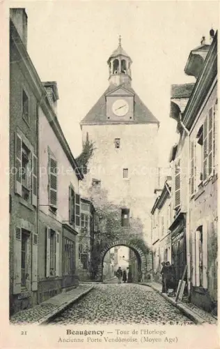 AK / Ansichtskarte Beaugency ORLEANS 45 Loiret Tour-de-l Horloge Porte-Vendômoise Uhrturm Mittelalter Kopfsteinpflaster Altstadtgasse Passanten Bogen