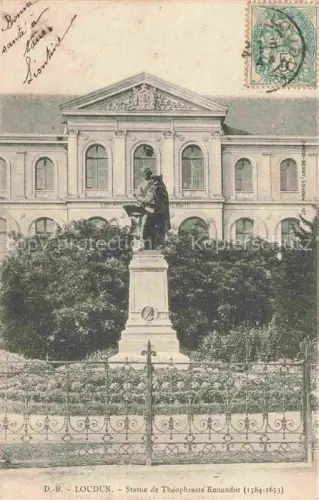 AK / Ansichtskarte Loudun Chatellerault 86 Vienne Statue-de-Théophrasté-Renaudot Denkmal Park Schule Gebaeude Gitter