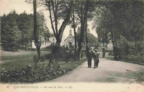 AK / Ansichtskarte Contrexeville Neufchateau 88 Vosges Park Kapelle Spaziergaenger Baeume Weg
