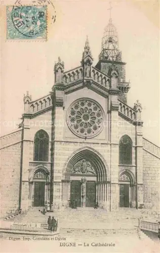 AK / Ansichtskarte Digne-les-Bains 04 Alpes-de-Haute-Provence Cathédrale Rosette Gotisch Kirchenfassade Glockenturm Portal Treppe
