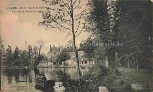 AK / Ansichtskarte Flers-de-l-Orne Argentan 61 Orne Grand-Étang Park Teich Ruderboot Schloss Baeume Allee