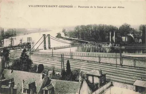 AK / Ansichtskarte Villeneuve-Saint-Georges CRETEIL 94 Val-de-Marne Seine Haengebruecke Eisenbahnlinie Ablon Flusslandschaft Vogelperspektive Daecher