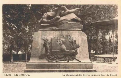 AK / Ansichtskarte Le Crotoy ABBEVILLE 80 Somme Monument-des-Frères-Caudron Frères-Caudron Denkmal Skulptur Relief Musikpavillon Baeume Park